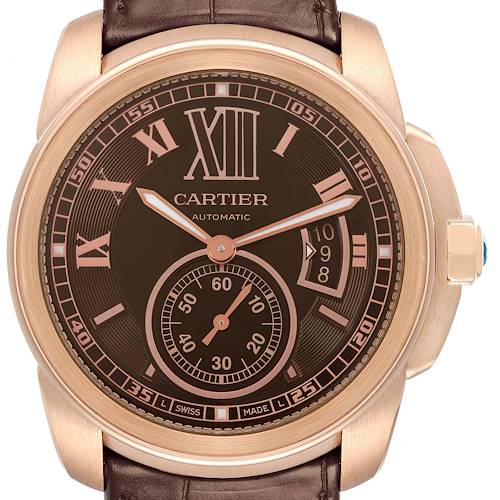 This image shows a front view of the Calibre de Cartier model W7100007 men's watch, highlighting the dial, hands, date window, and subdial features.
